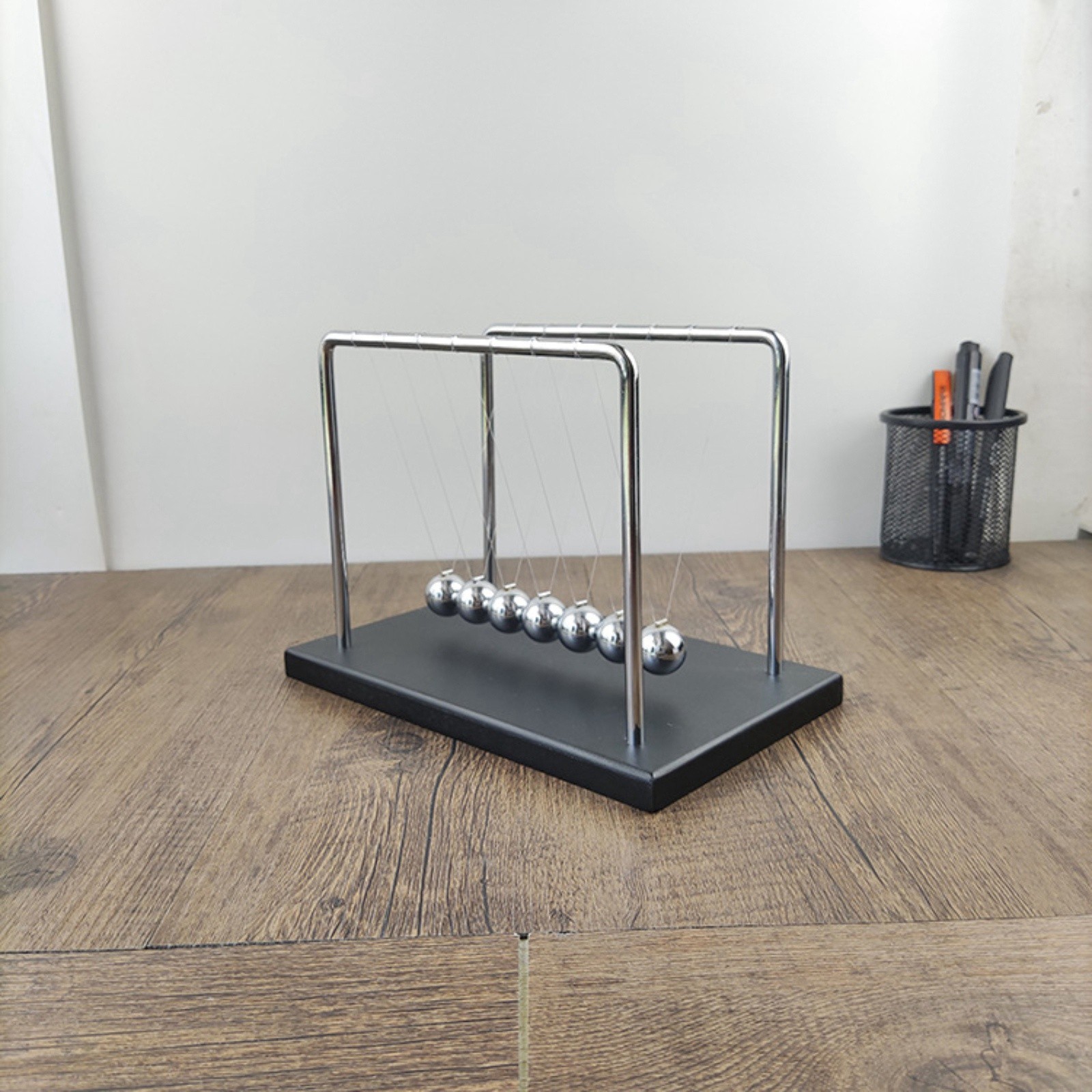7 Balls Mechanic Curve Newton  - огляд і ціна Newton Cradle Large
